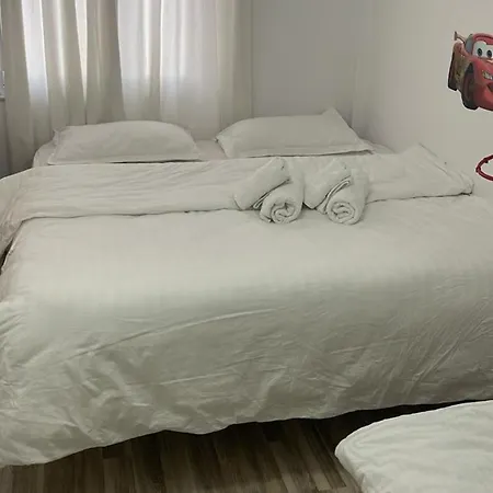 Center Apartman *